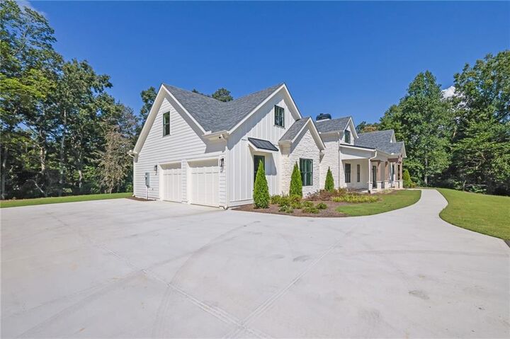 Property Photo:  255 Clear Creek Preserve Way  GA 30536 