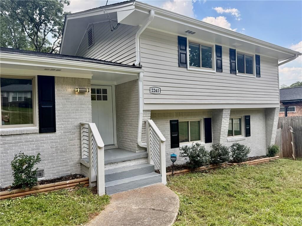 Property Photo:  2241 Colleen Court  GA 30032 