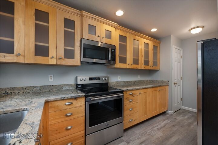 Property Photo:  877 Forestglen Drive 5H  MT 59718 
