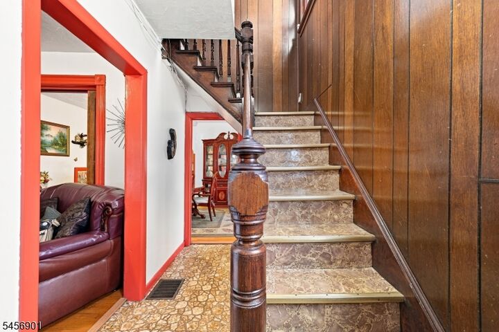 Property Photo:  26 Lincoln St  NJ 07055 