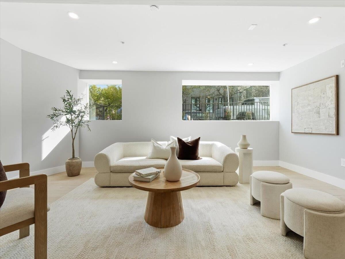 Property Photo: 437 Ogden Ave 1L NJ 07307