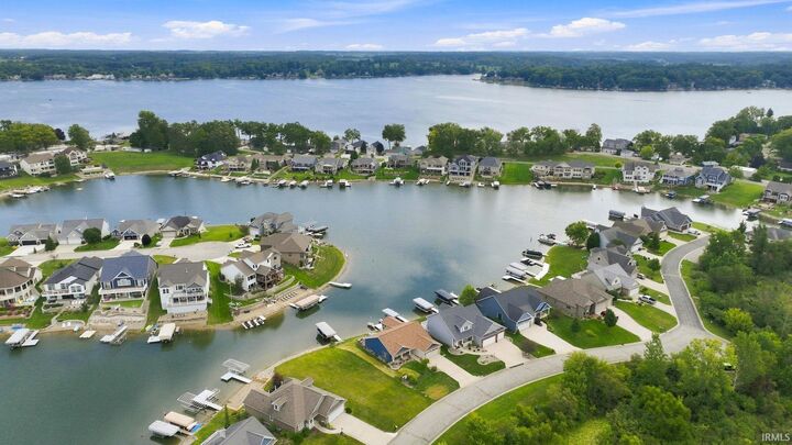 Property Photo:  255 Lane 270  IN 46742 