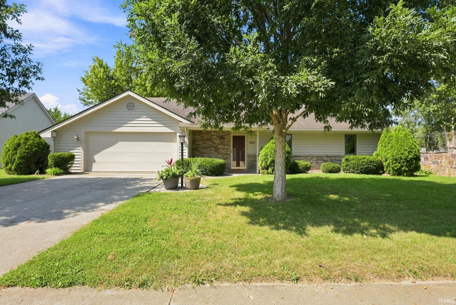 Property Photo: 3021 Sandarac Lane IN 46815-8082