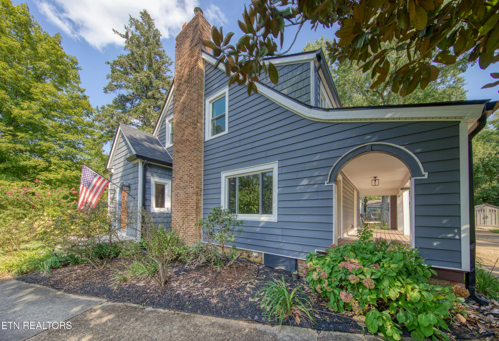 Property Photo: 2624 Delrose Drive TN 37914