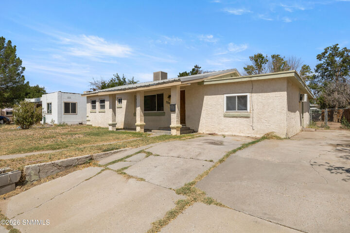 Property Photo:  334 Keathley Drive  NM 88005 