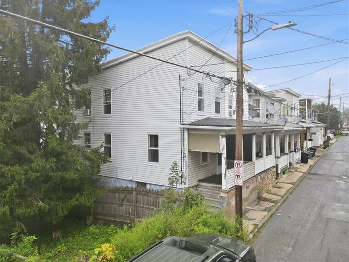 Property Photo: 347 W Kline Avenue PA 18232