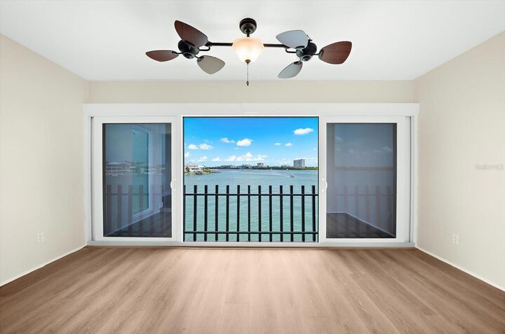 Property Photo: 868 Bayway Boulevard 307 FL 33767