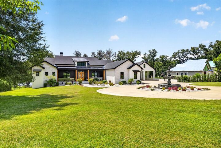Property Photo:  13323 Happy Hill Rd  FL 33525 