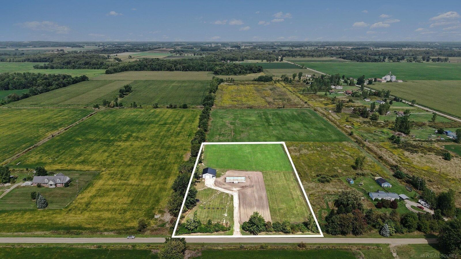 Property Photo:  16106 Turner Road  MI 48097 