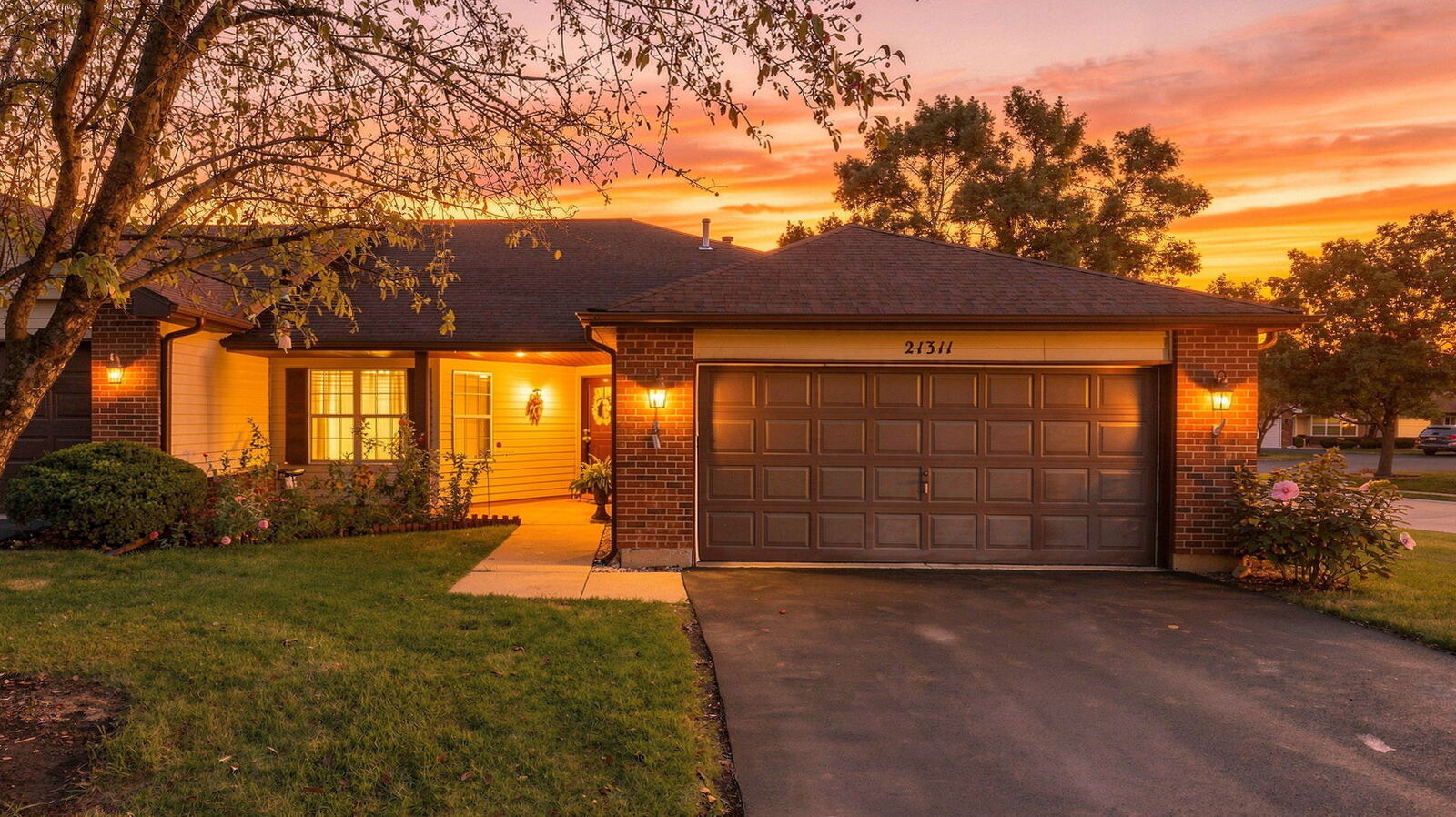 Property Photo: 21311 Silktree Circle 0 IL 60544