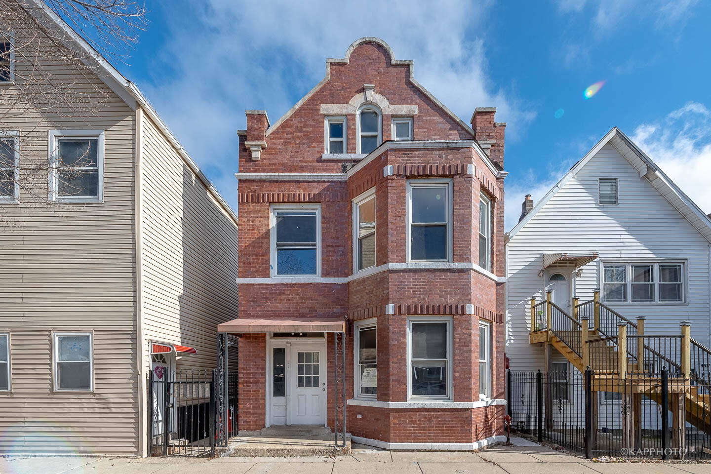 Property Photo: 4505 S Justine Street IL 60609