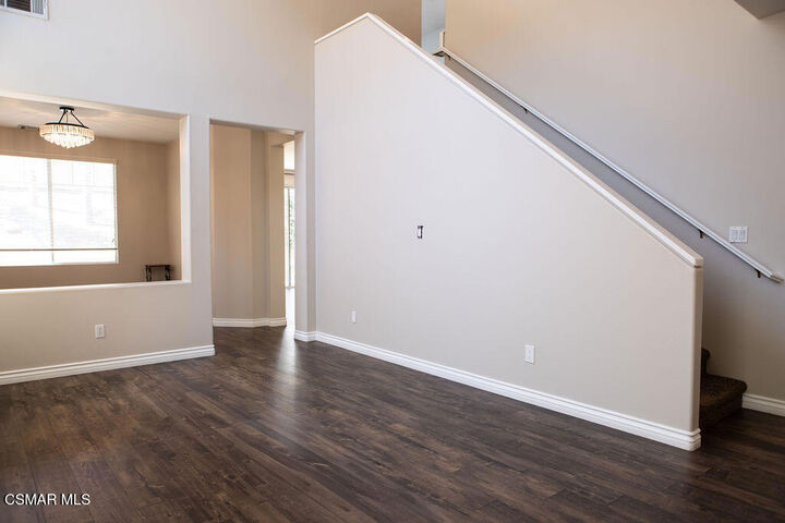 Property Photo:  885 Aloe Lane  CA 93065 
