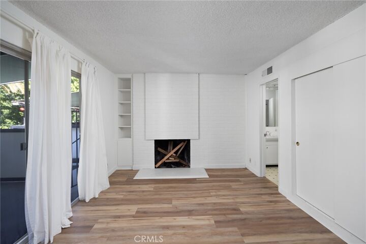 Property Photo:  619 S Pasadena Avenue 3  CA 91105 
