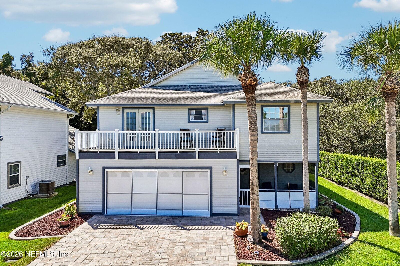 Property Photo: 2 Bristol Drive FL 32137