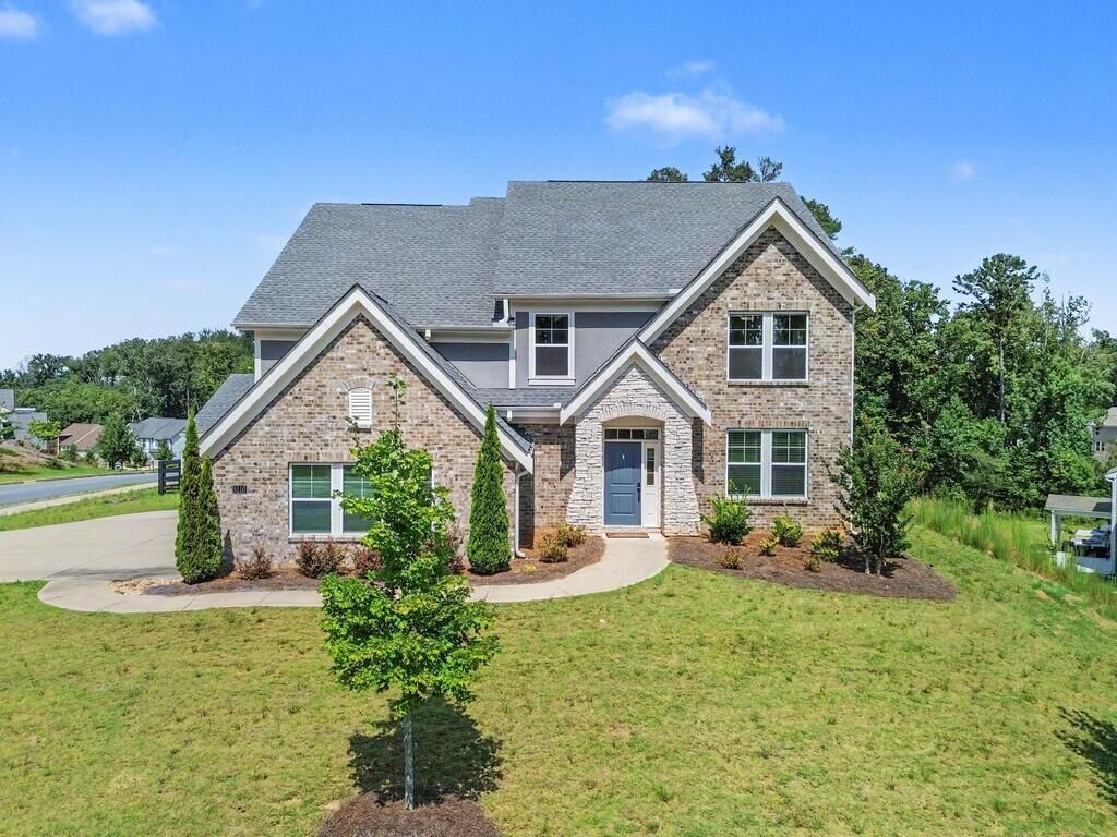 Property Photo:  8110 Tavern Rd  GA 30107 