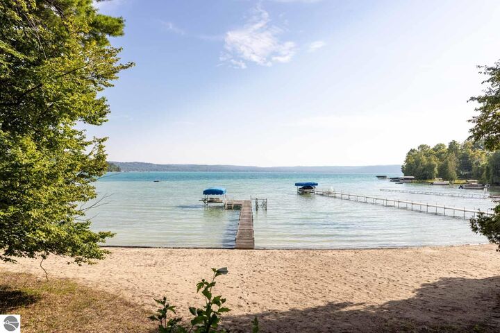 Property Photo: 6158 S Tamarack Lane MI 49664