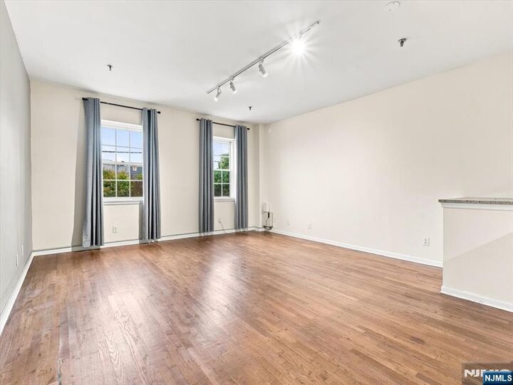 Property Photo:  227 Columbus Drive 214B  NJ 07302 