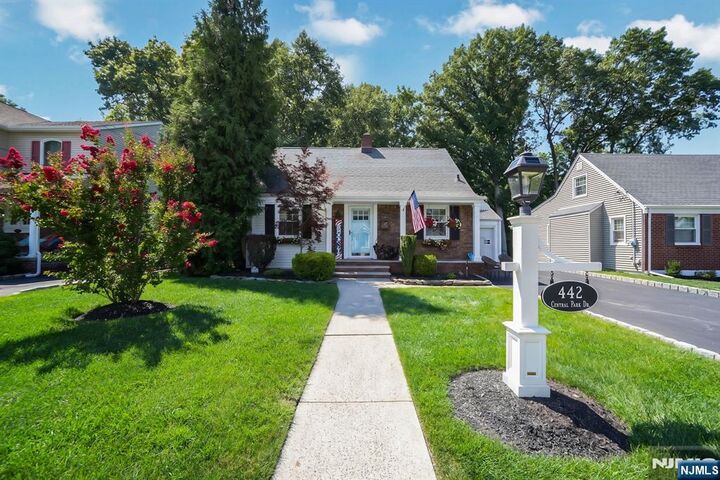Property Photo:  442 Central Park Drive  NJ 07646 