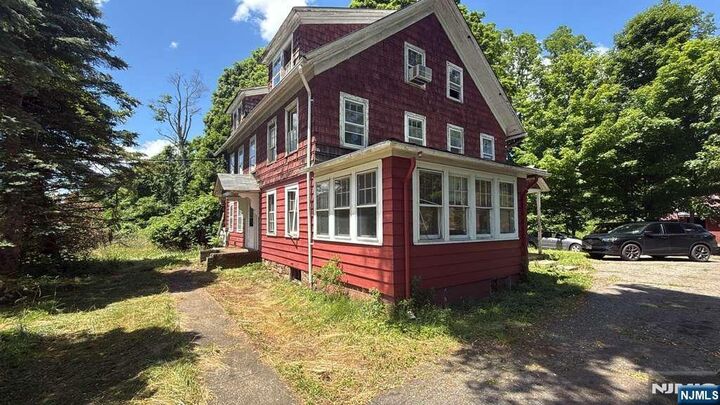 Property Photo:  1581 Sussex Turnpike  NJ 07869 