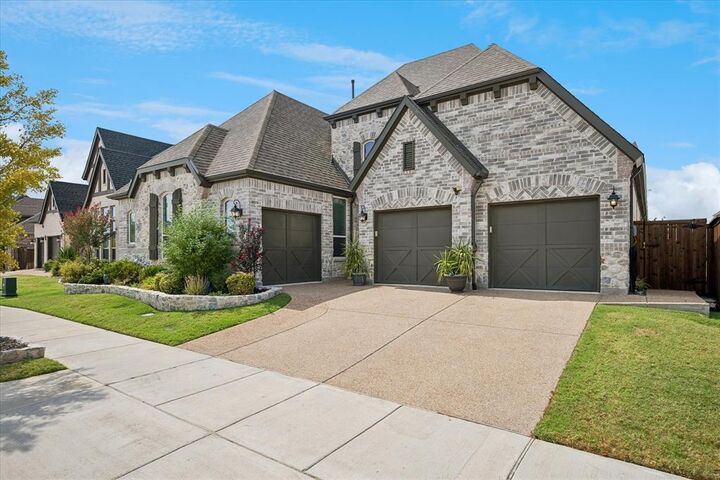 Property Photo:  1737 Clem Castle Drive  TX 75010 