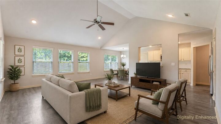 Property Photo:  519 Eagle Drive  AR 72736 