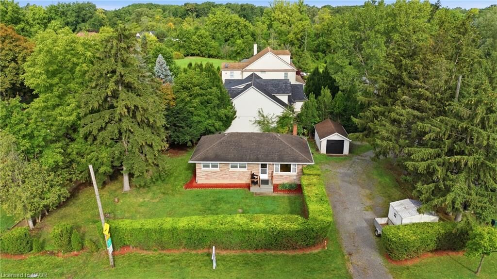 Property Photo:  557 Mississauga Street  ON L0S 1J0 