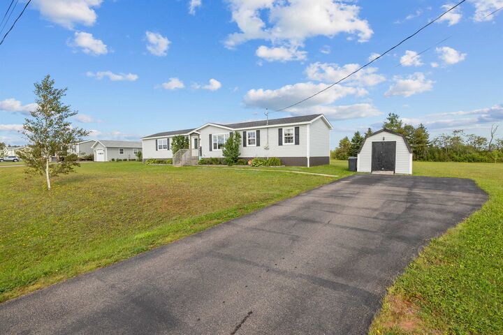 Property Photo:  61 Trailview Road  PE C0B 1M0 