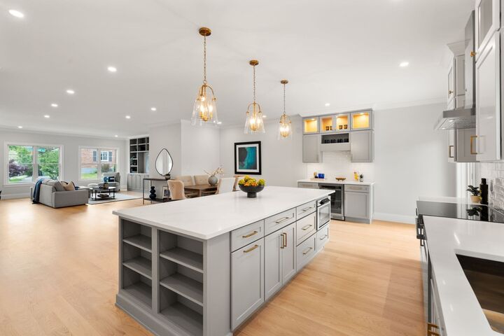 Property Photo: 273 Edenfield Ave 273 MA 02472