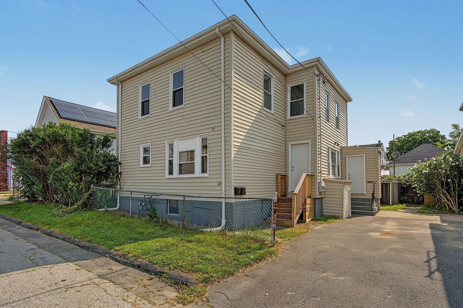 Property Photo: 10 Carlisa Dr MA 02723