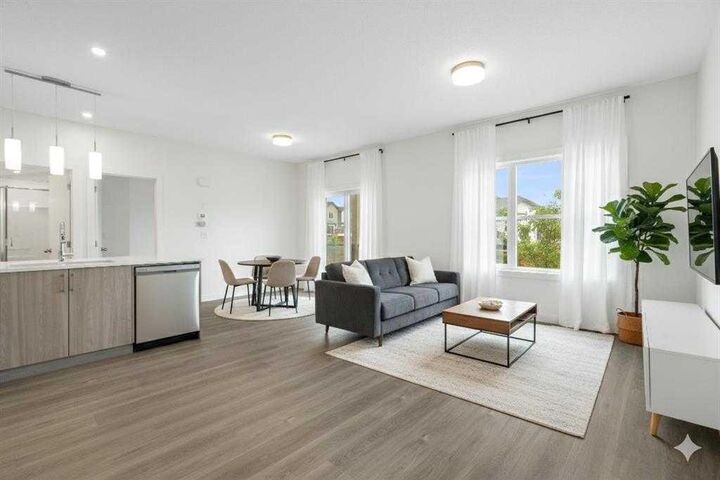 Property Photo:  2117 81 Street SW 60  AB T3H 6H5 