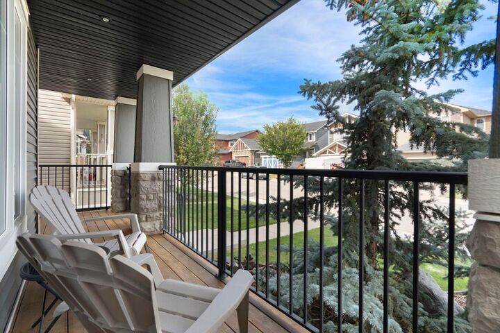 Property Photo: 169 Fireside Place AB T4C 0R6