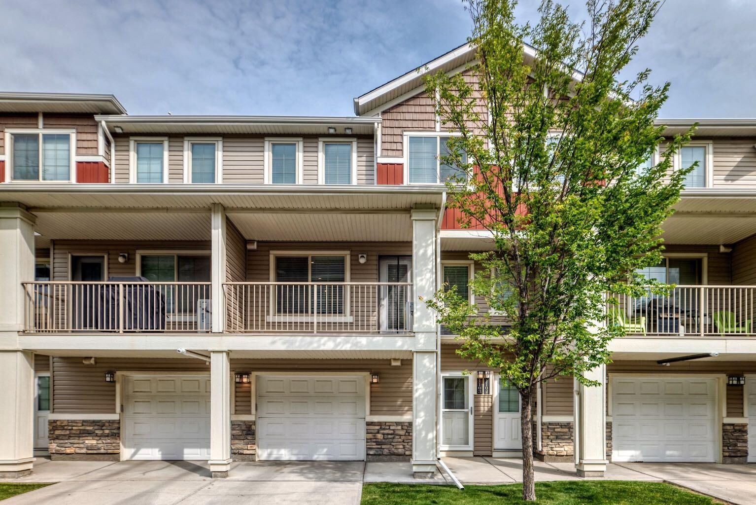 Property Photo: 250 Sage Valley Road NW 1103 AB T3R 0R6
