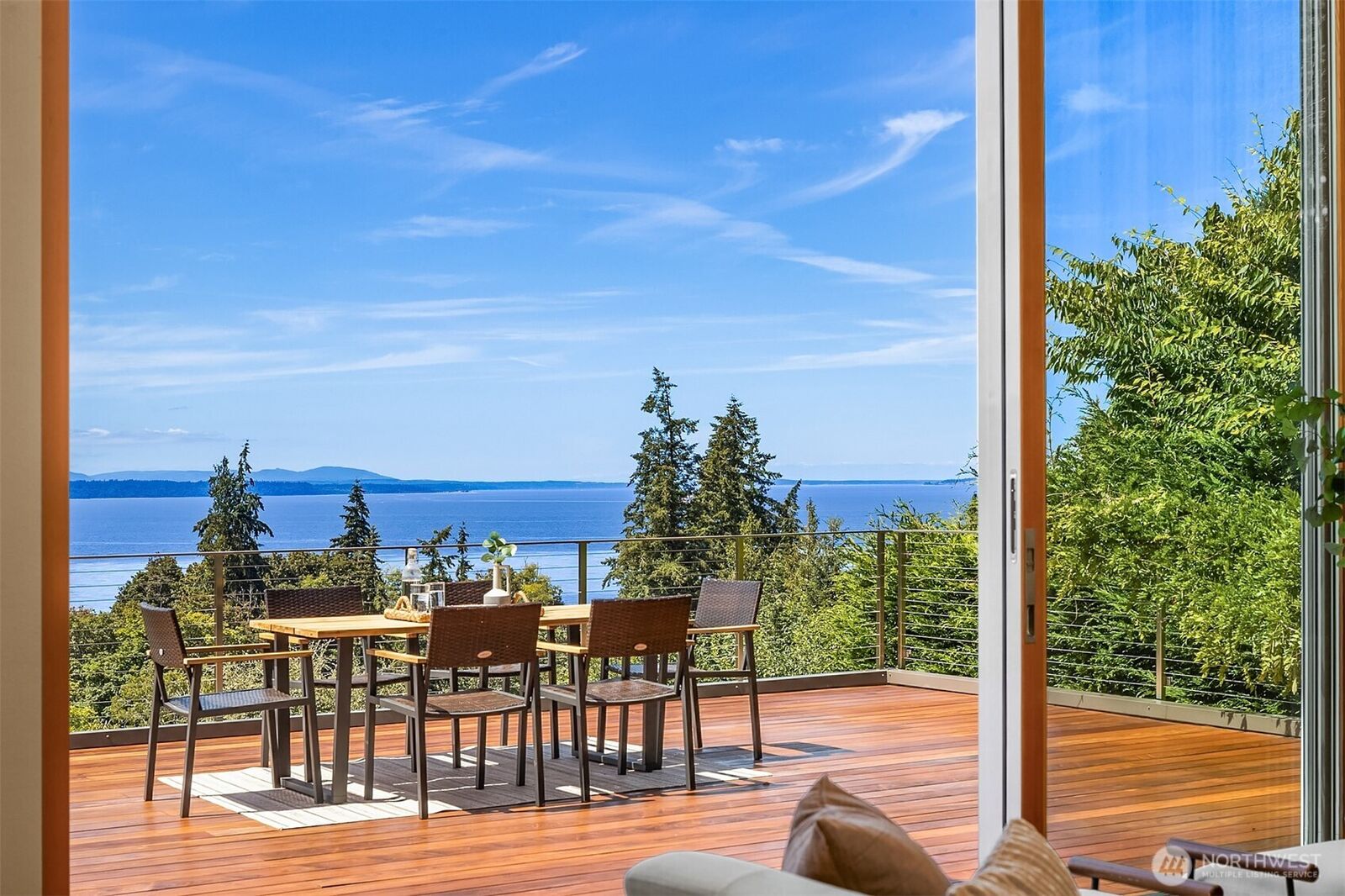 Property Photo: 17020 74th Avenue W WA 98026