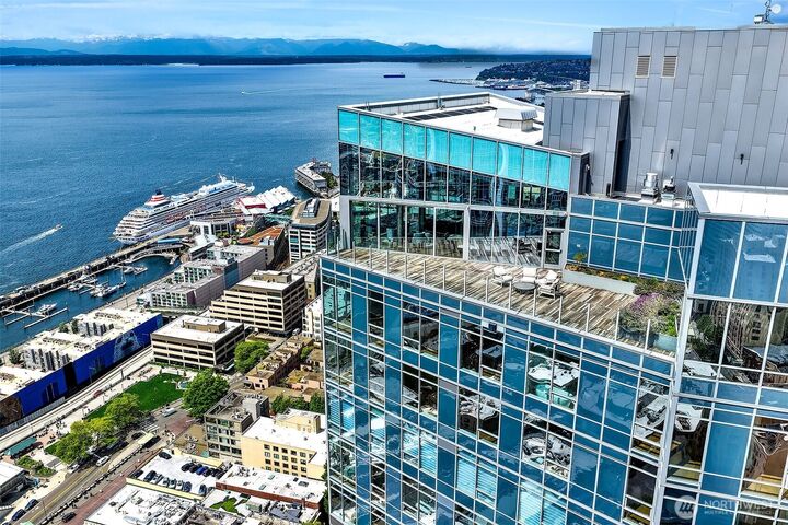 Property Photo: 121 Stewart Street 407 WA 98101