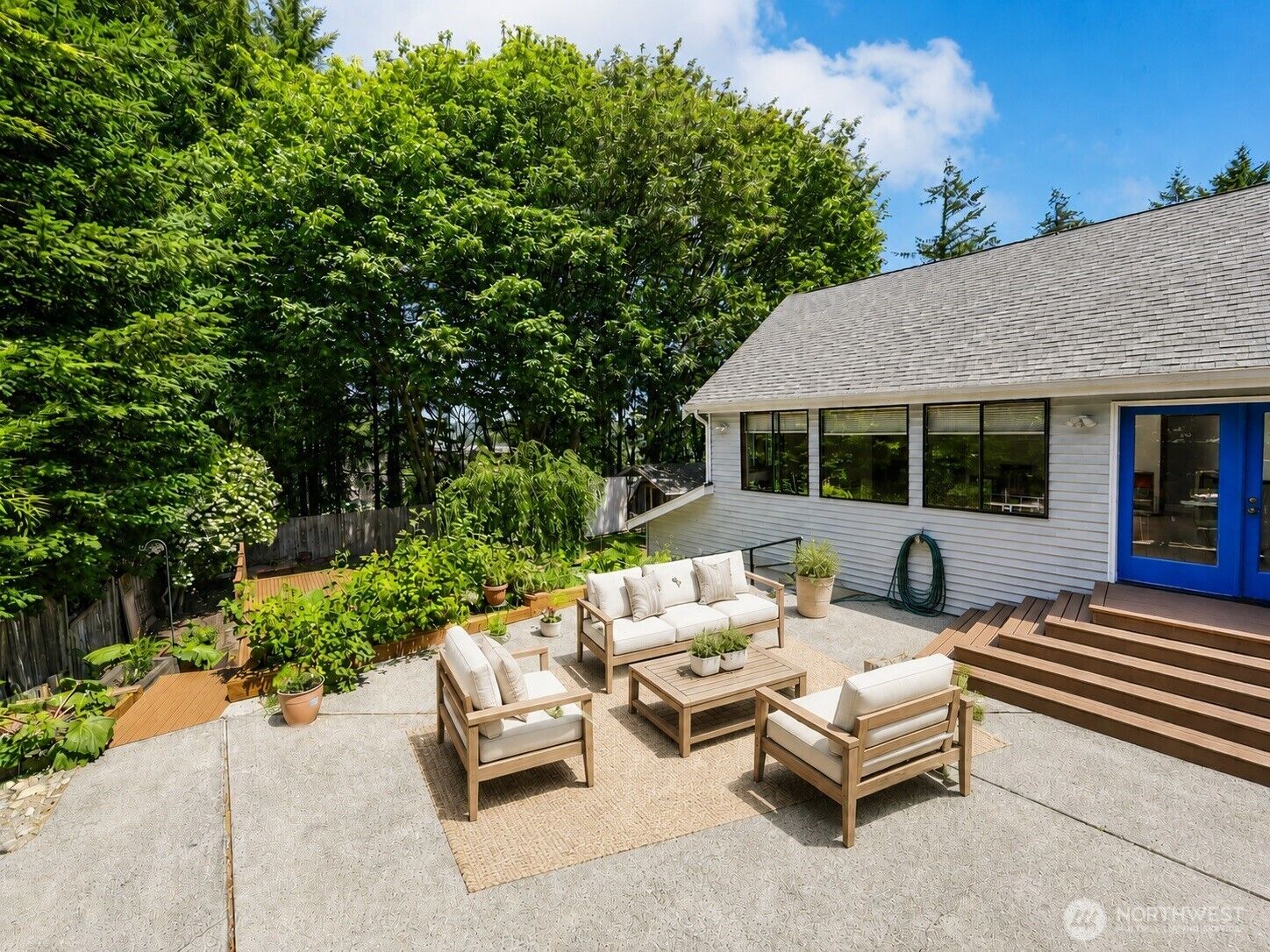 Property Photo:  10820 NE 183rd Court  WA 98011 