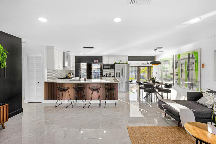 Property Photo:  2925 NE 1st Avenue  FL 33334 