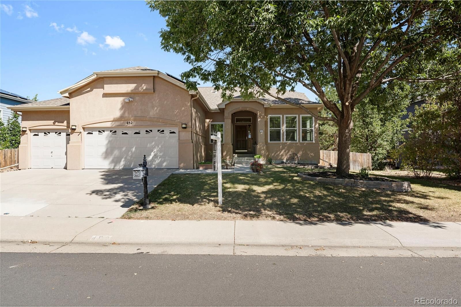 Property Photo:  452 Orchard Way  CO 80027 