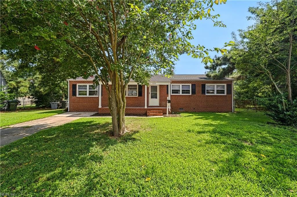 Property Photo:  502 Regina Ct  VA 23669 