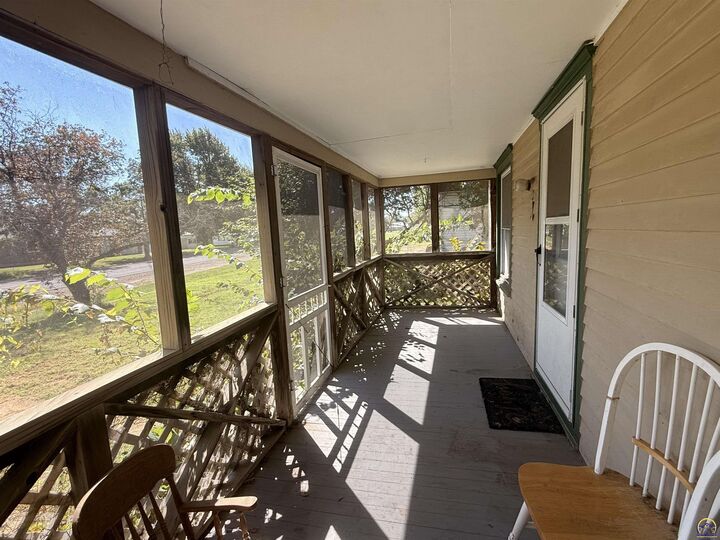 Property Photo: 437 Whiting St KS 66552