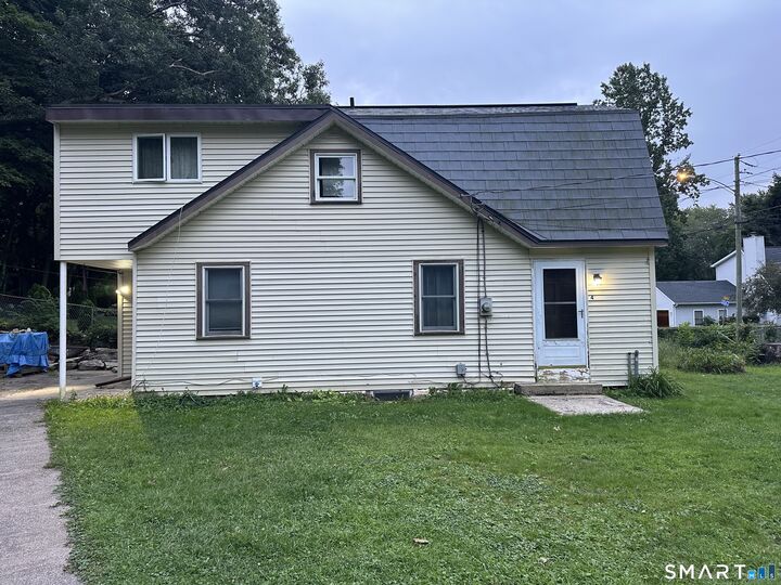 Property Photo:  4 Ellis Road  CT 06424 