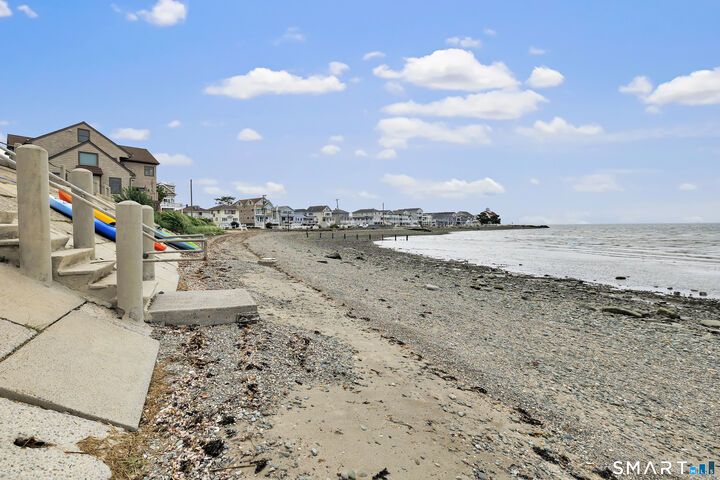 Property Photo: 181 Melba Street 125 CT 06460