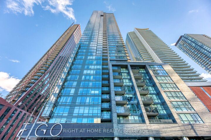 Property Photo:  295 Adelaide Street W 1306  ON M5V 0L4 