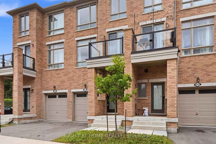 Property Photo:  57 Drover Circle  ON L4A 7G4 