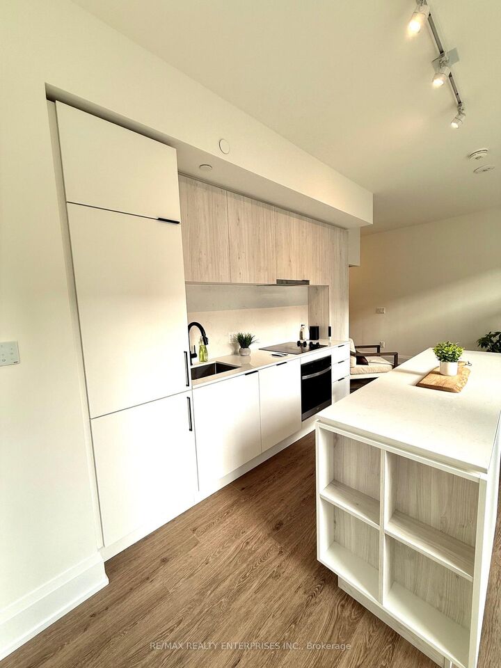 Property Photo:  89 Church Street 305  ON M5C 0B7 