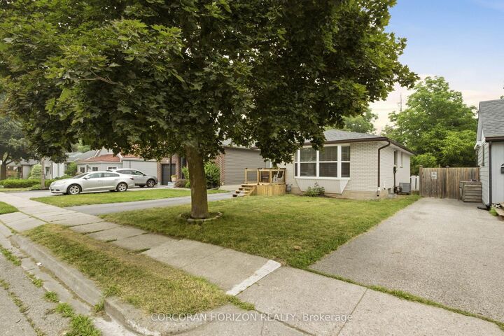 Property Photo:  13 Mercer Road  ON N1R 5A6 