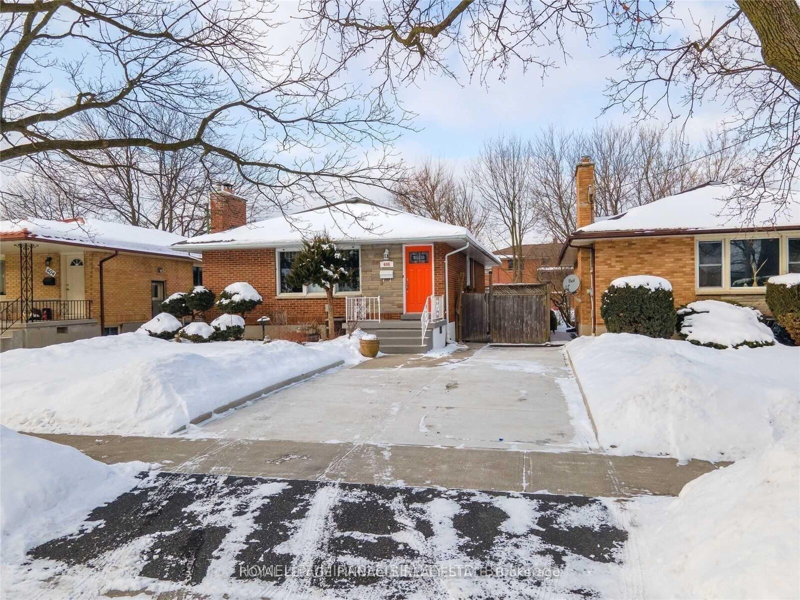 Property Photo: 606 Ross Street #Main ON N5Y 3V7
