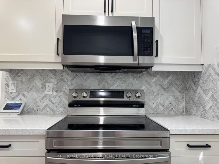 Property Photo:  91 Muir Drive 26  ON M1M 3T7 