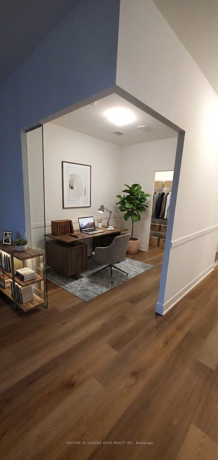 Property Photo: 250 Lawrence Avenue W Ph901 ON M4N 1T4