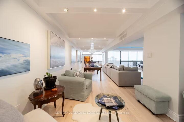 Photo de la propriété:  380 King Street 1805  ON N6B 3L6 