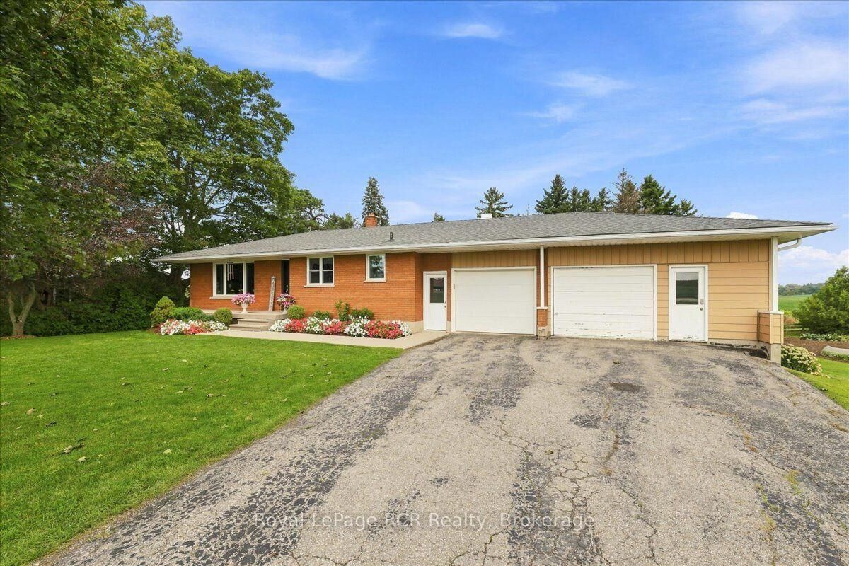 Property Photo:  6302 Perth Line 88 N/A  ON N0G 1Y0 